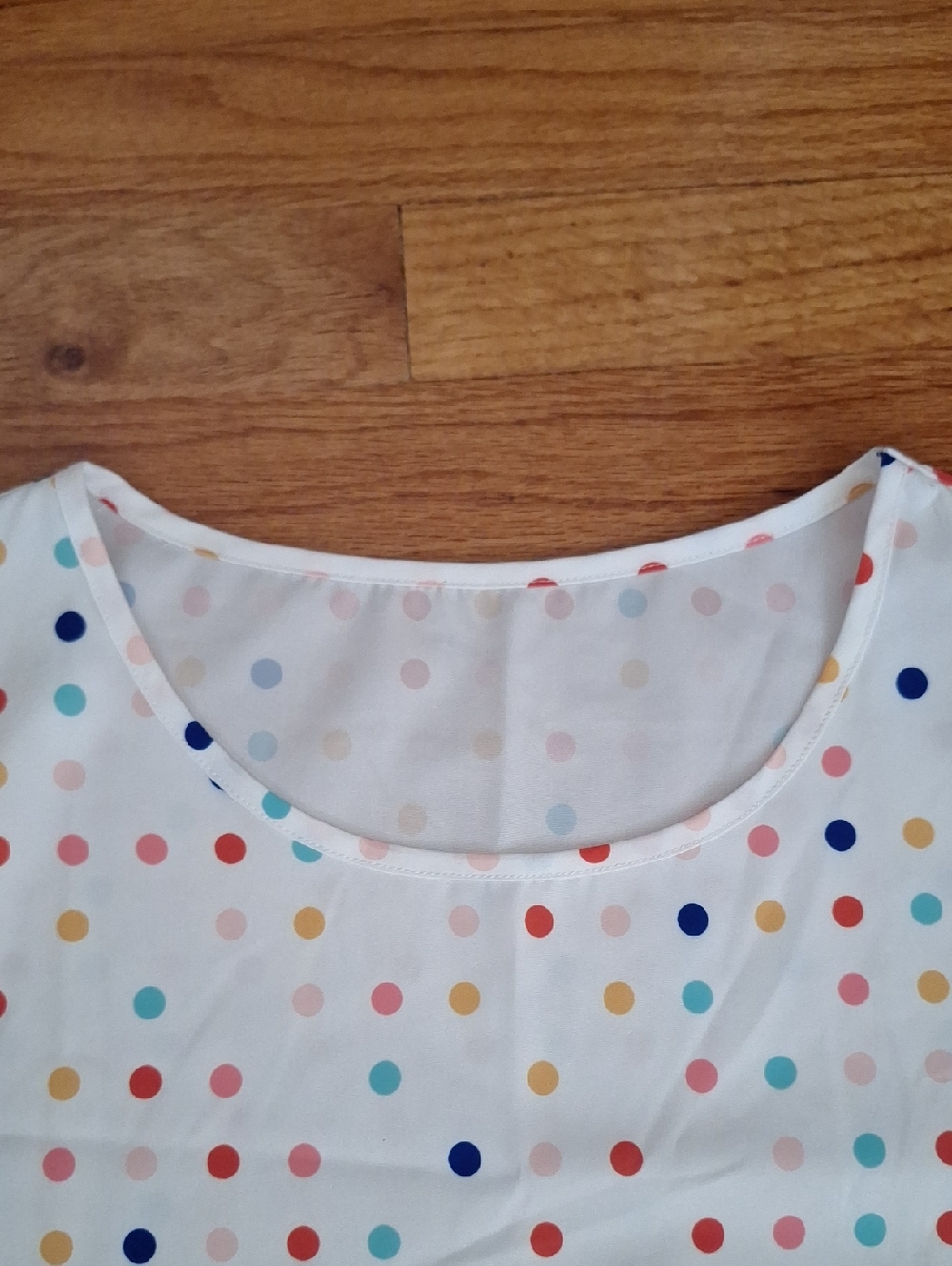 White Polka Dot Short Puff Sleeve Blouse Short Puff Sleeve Shirt Womens - Picture 3 of 8
